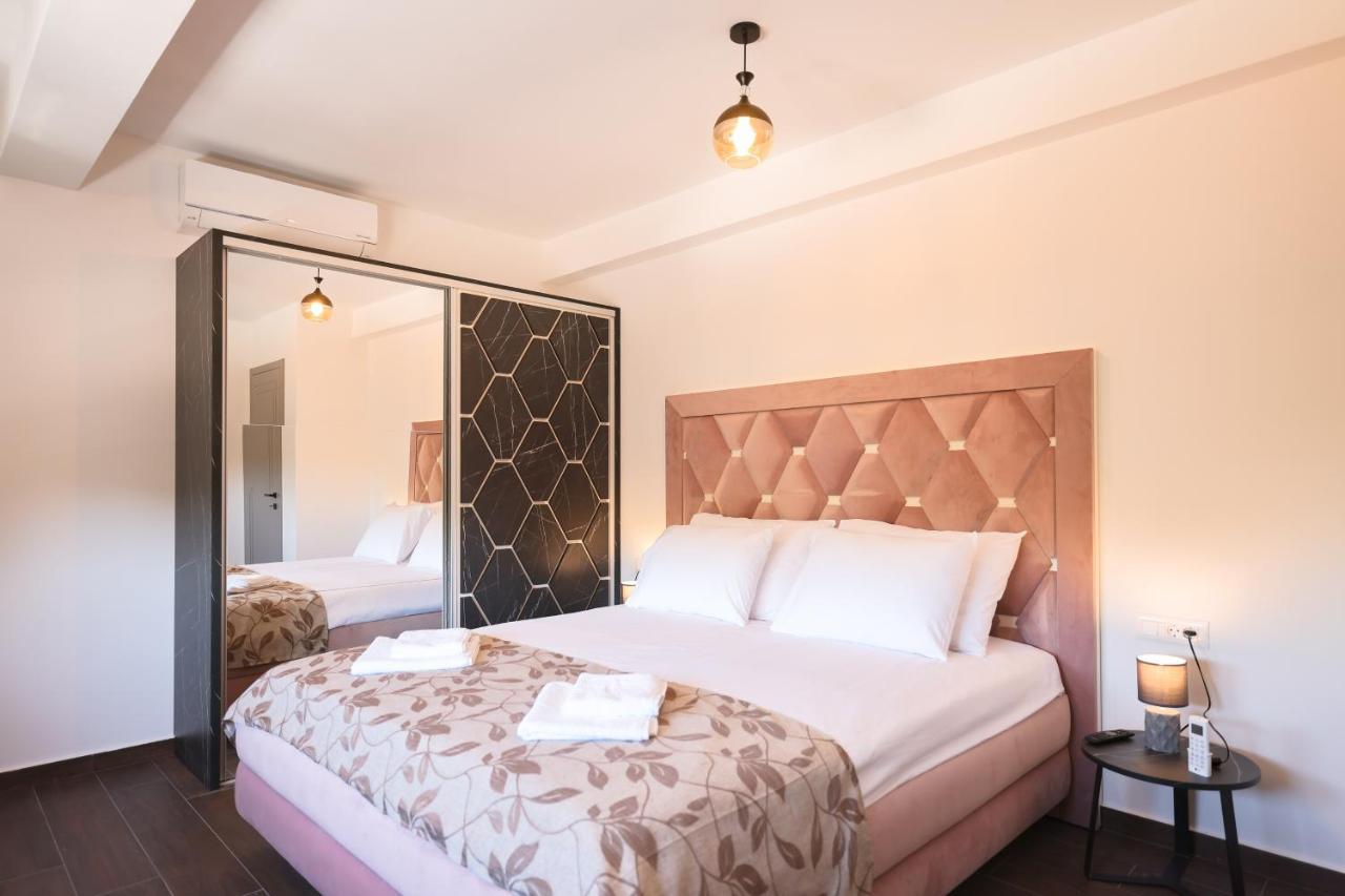 Rhapsody In Green - Luxury Villa In Zadar Crno Zewnętrze zdjęcie
