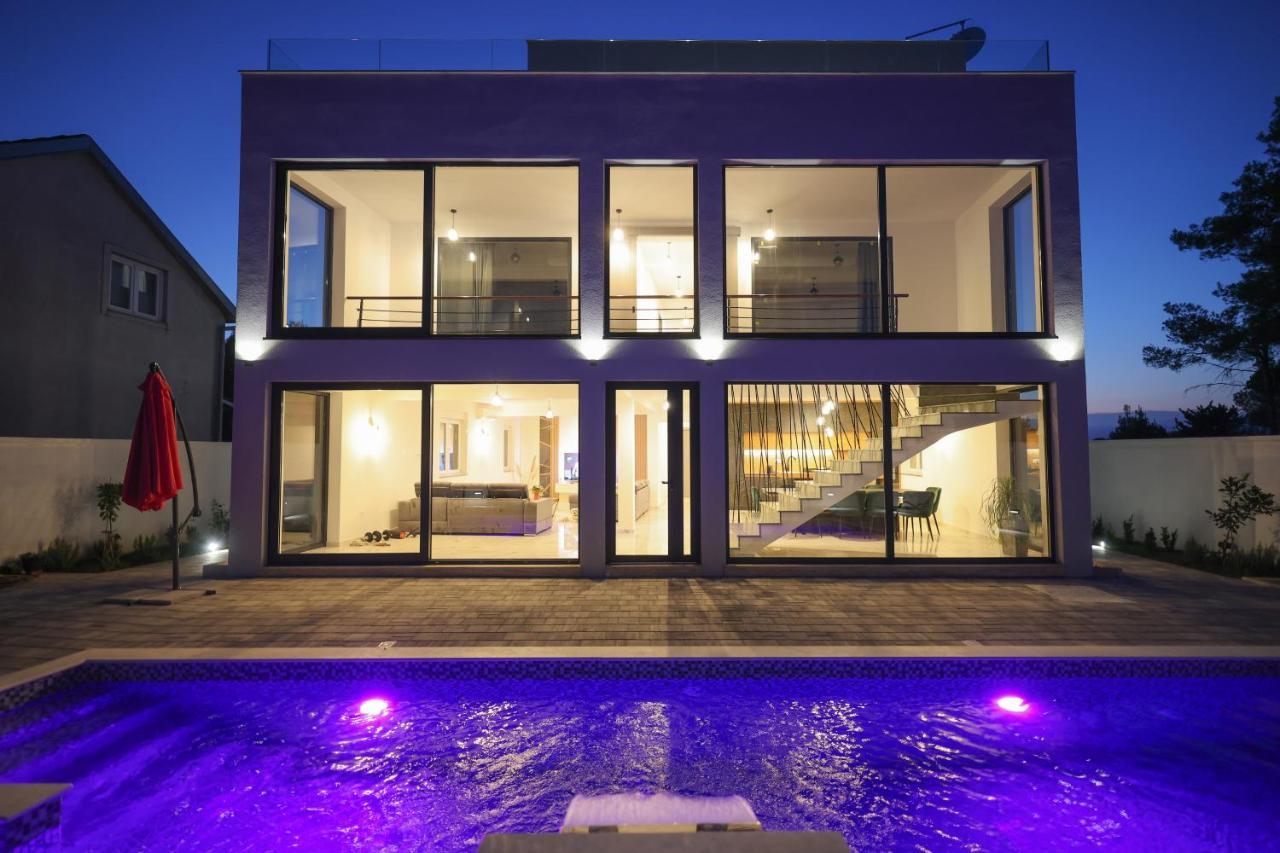 Rhapsody In Green - Luxury Villa In Zadar Crno Zewnętrze zdjęcie